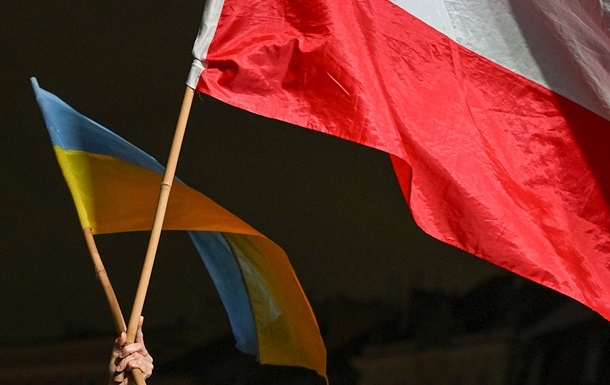 У Польщі заявили про зв&rsquo;язок між риторикою правих і нападами на українців