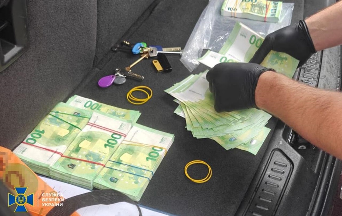 У виробника дронів вимагали хабар у 100 тисяч евро