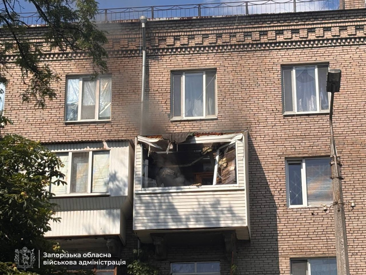Війська РФ вдарили по Запоріжжю, є поранені