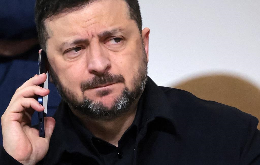 Зеленський розповів Макрону про переговори у США