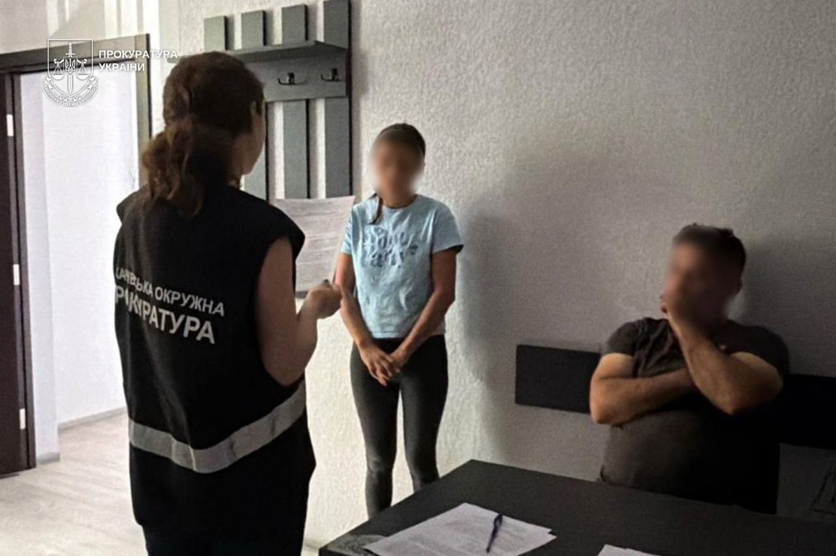 На Закарпатті матір обвинувачують у сексуальній експлуатації доньки