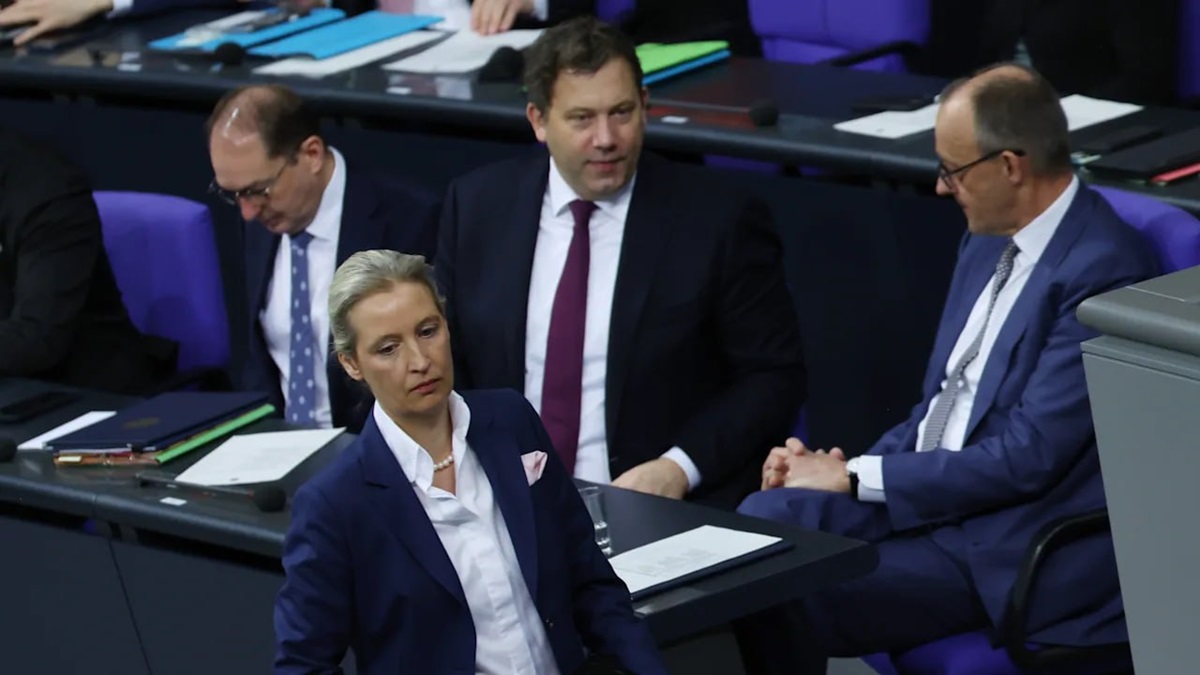 Рейтинг Мерца впав до нового мінімуму