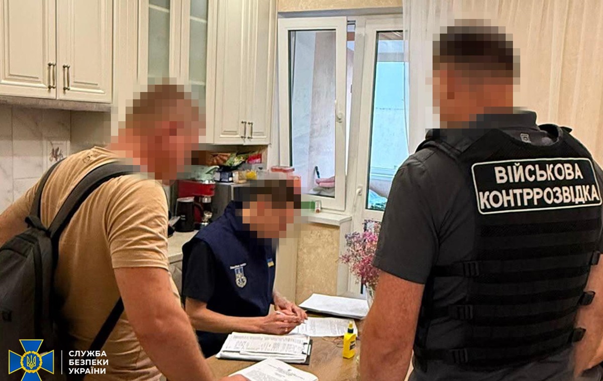 СБУ викрила масштабну схему із продажу ліків для ЗСУ за завищеними цінами