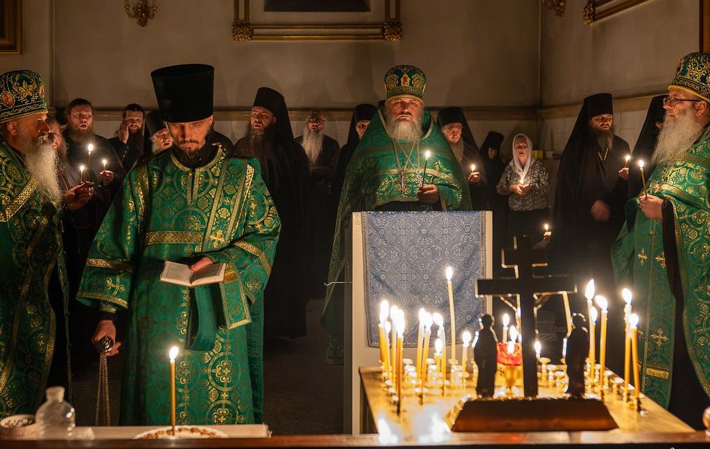 У Святогірській лаврі напали на ченців, є жертви